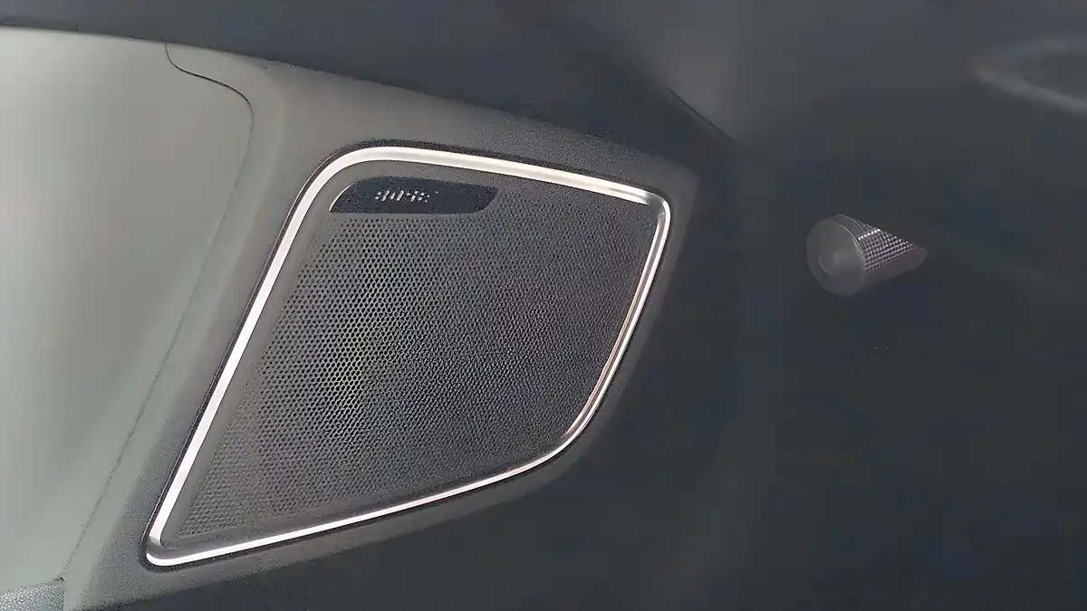 Used 2012 Audi A1 S Line Sportback White - Interior and Exterior details 9