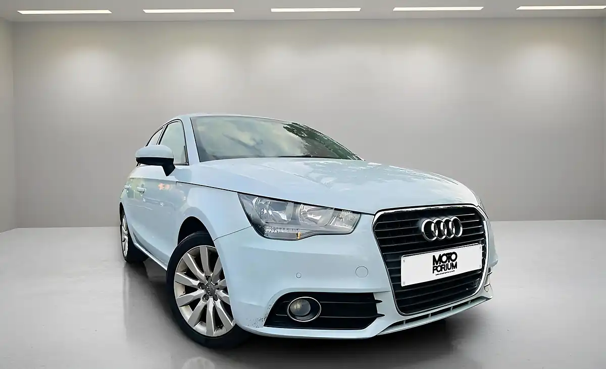Used 2012 Audi A1 Sport Sportback S Tronic Blue - Front View