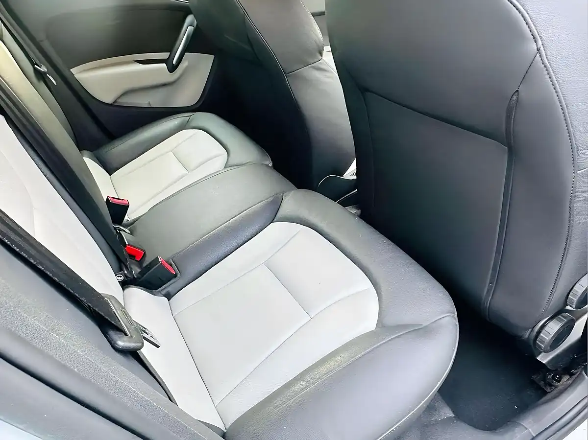 Used 2012 Audi A1 Sport Sportback S Tronic Blue - Interior and Exterior details 12