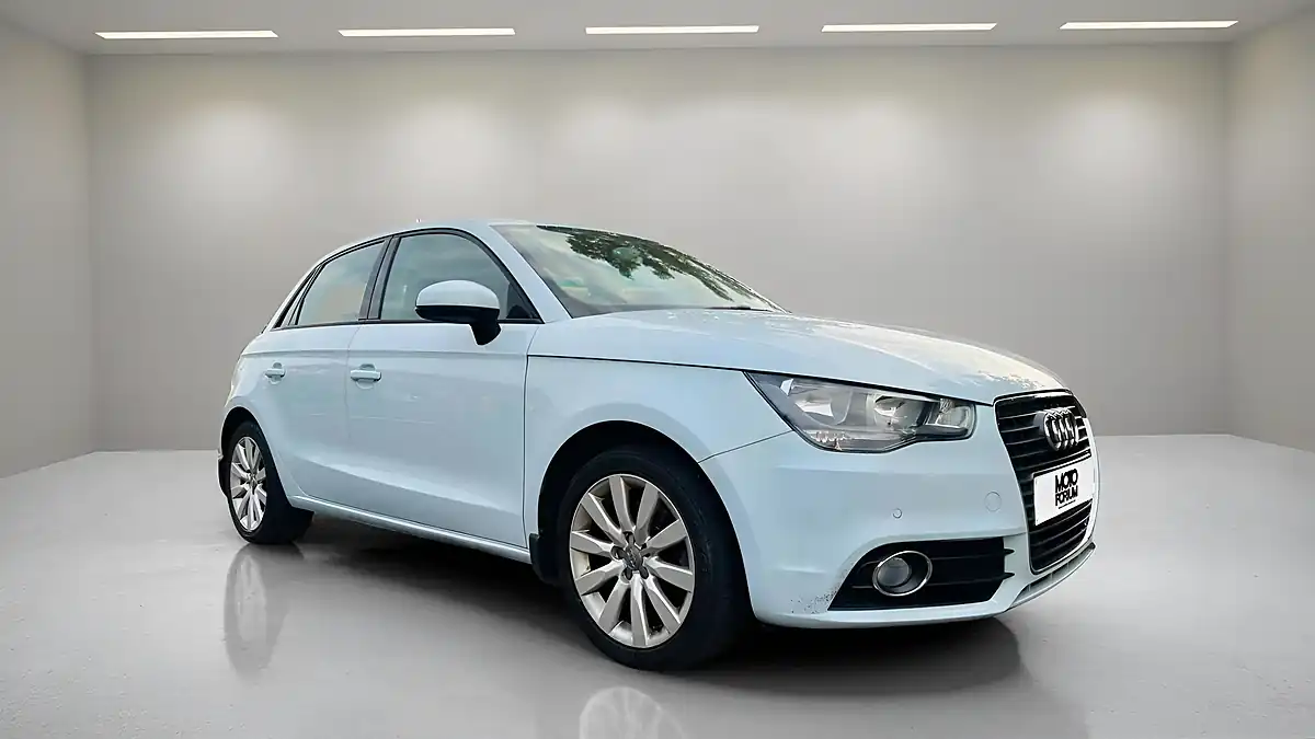 Used 2012 Audi A1 Sport Sportback S Tronic Blue - Interior and Exterior details 5