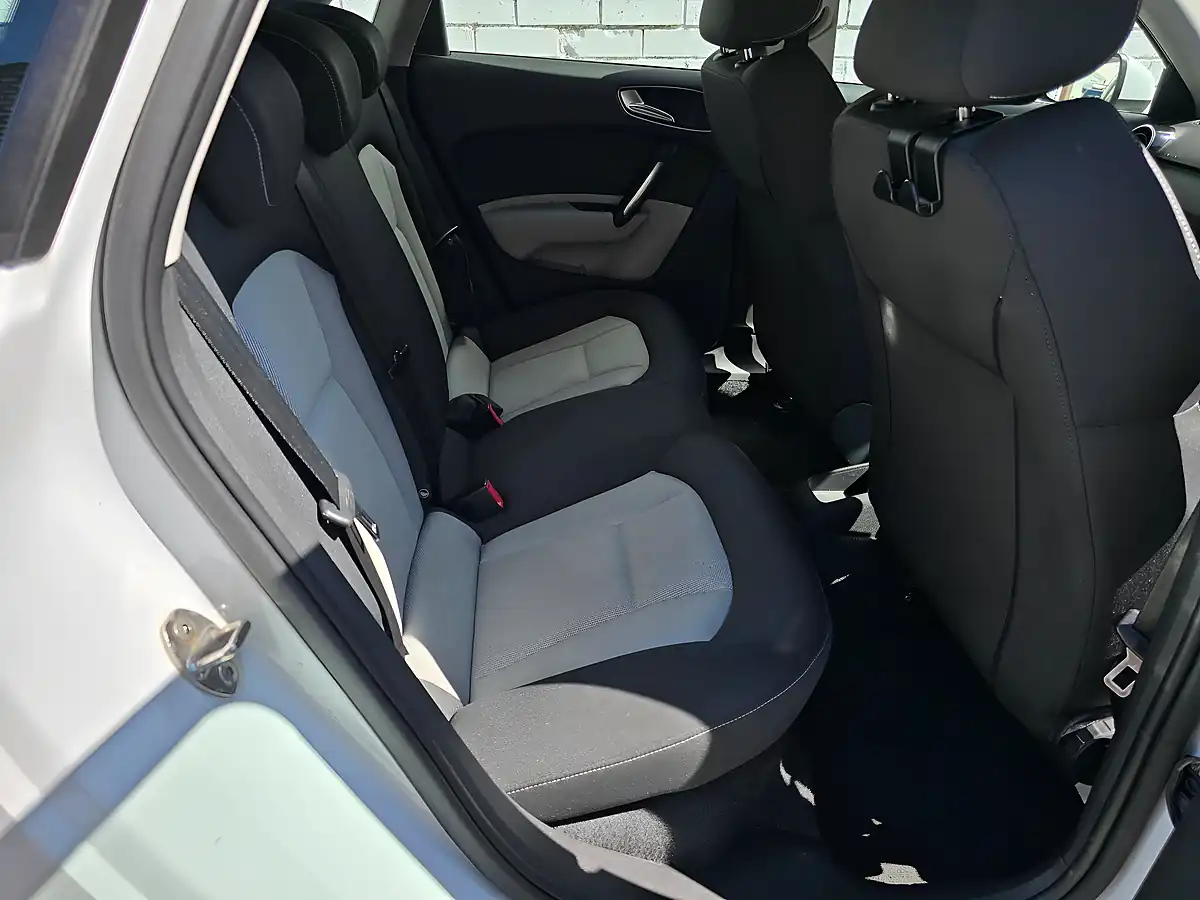Used 2012 Audi A1 Sport Sportback White - Interior and Exterior details 15
