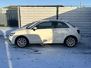Used 2012 Audi A1 Sport White - Interior and Exterior details 4