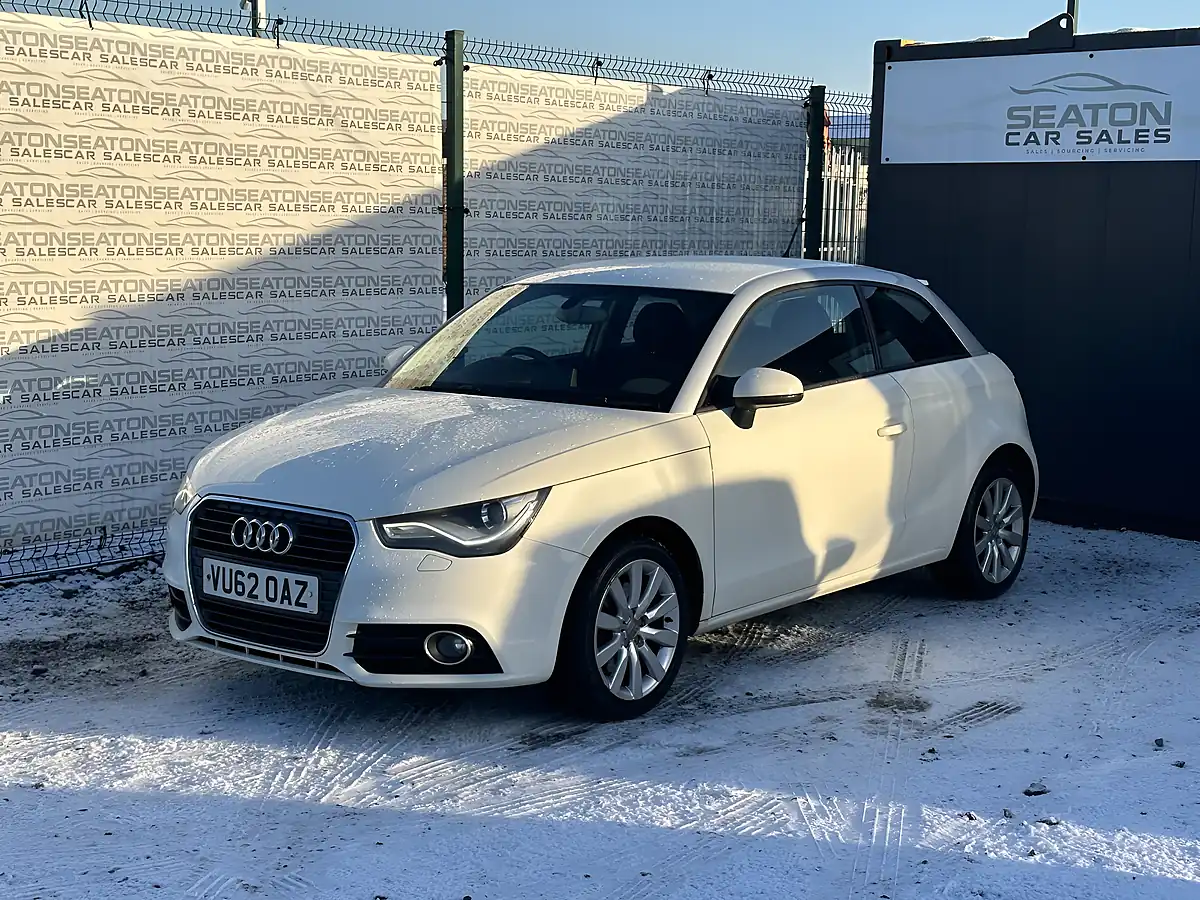 Used 2012 Audi A1 Sport White - Interior and Exterior details 5