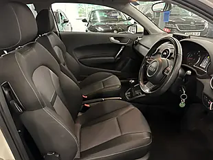 Used 2012 Audi A1 Sport White - Interior and Exterior details 16