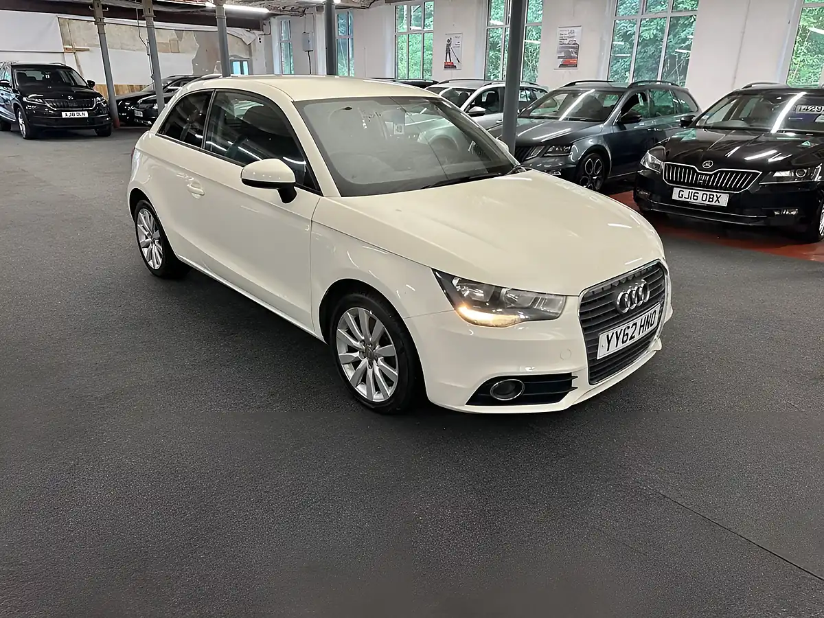 Used 2012 Audi A1 Sport White - Interior and Exterior details 2