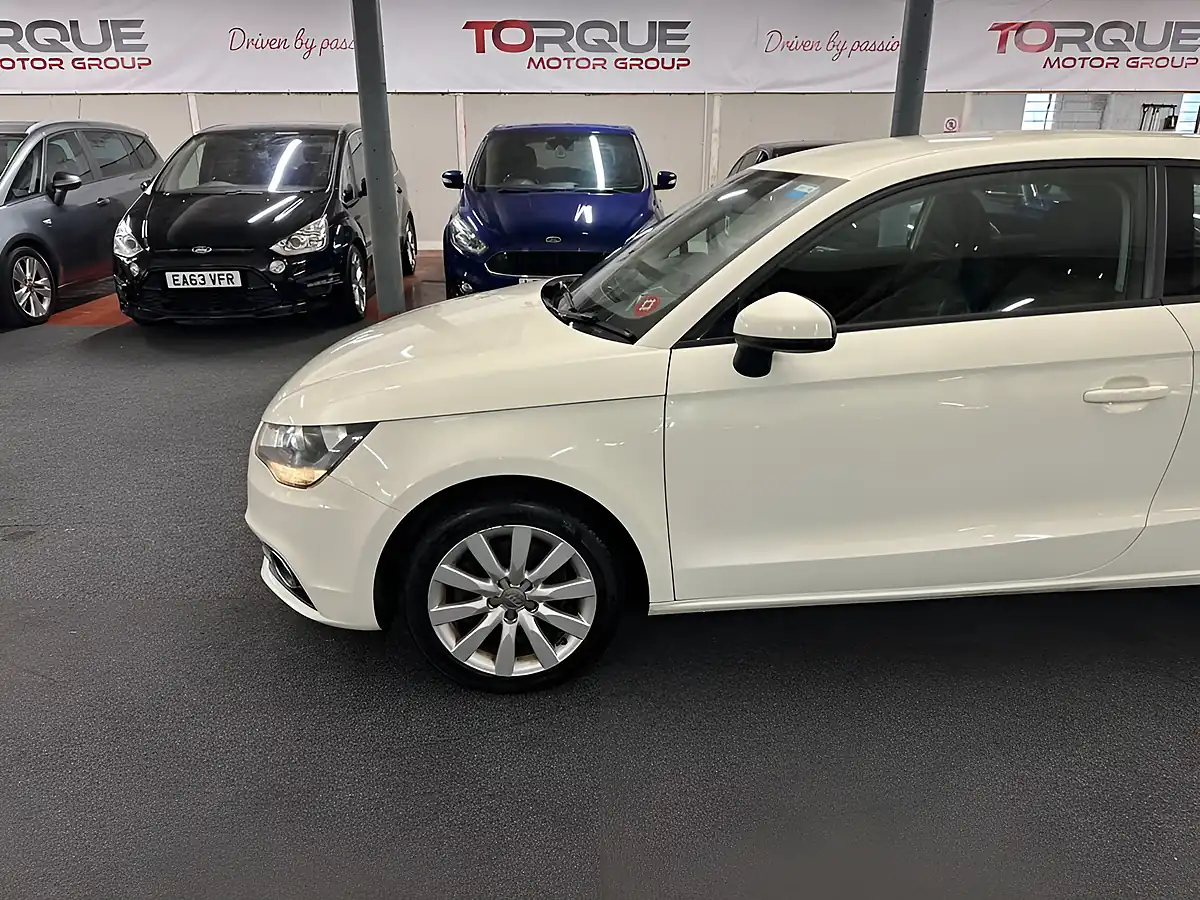 Used 2012 Audi A1 Sport White - Interior and Exterior details 4