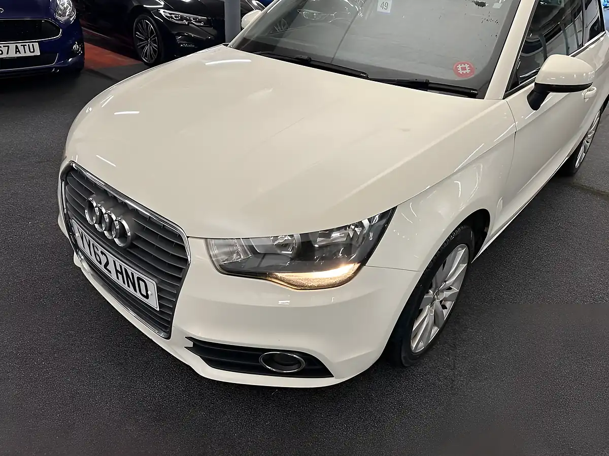 Used 2012 Audi A1 Sport White - Interior and Exterior details 5