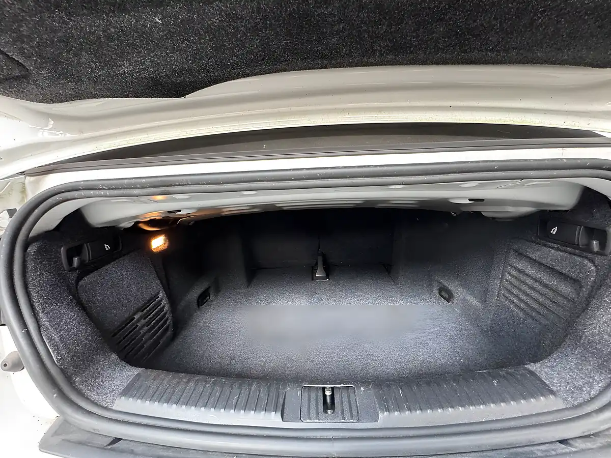 Used 2012 Audi A3 Cabriolet Ibis White - Interior and Exterior details 19