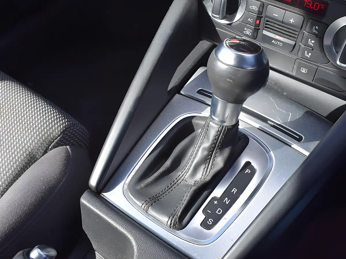 Used 2012 Audi A3 Cabriolet Sport Silver - Interior and Exterior details 16