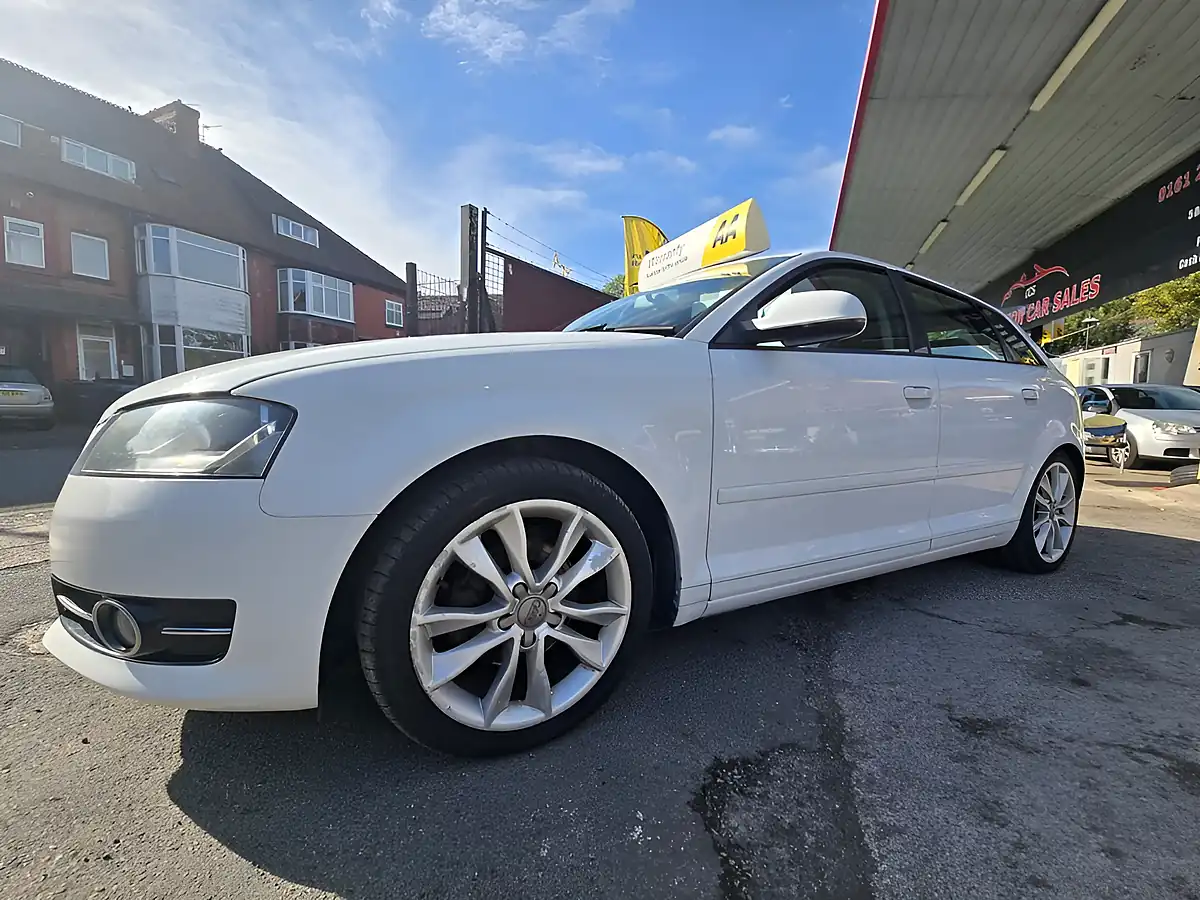 Used 2012 Audi A3 Sport White - Interior and Exterior details 6