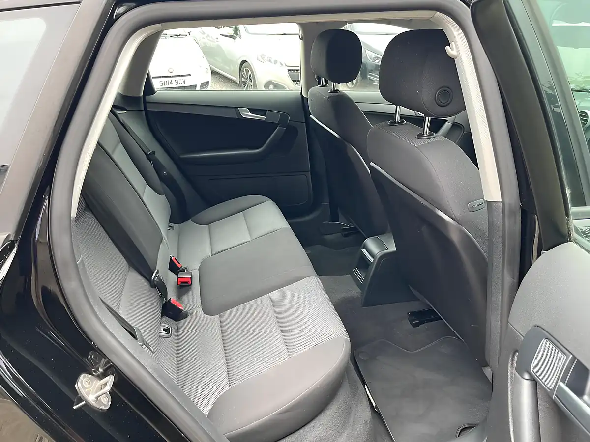 Used 2012 Audi A3 Technik Sportback Black - Interior and Exterior details 13