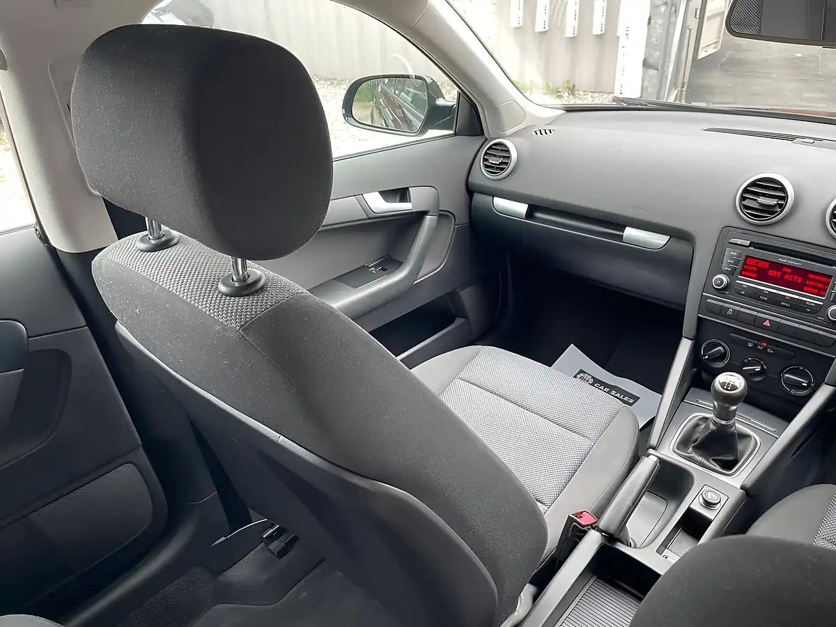 Used 2012 Audi A3 Technik Sportback Black - Interior and Exterior details 3