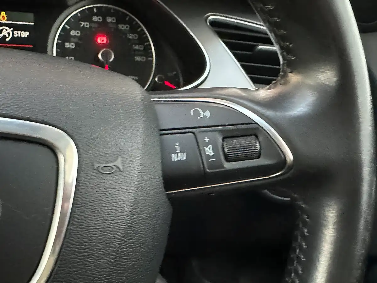 Used 2012 Audi A4 Allroad White - Interior and Exterior details 12
