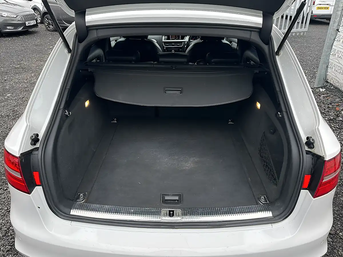 Used 2012 Audi A4 Avant S Line White - Interior and Exterior details 10