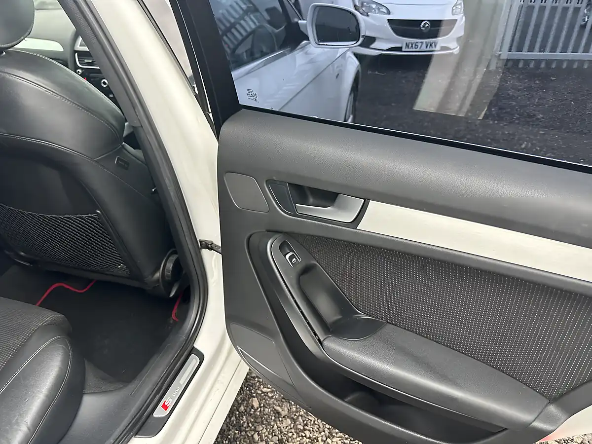 Used 2012 Audi A4 Avant S Line White - Interior and Exterior details 11