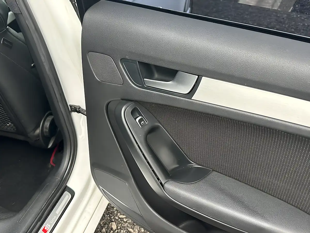 Used 2012 Audi A4 Avant S Line White - Interior and Exterior details 16