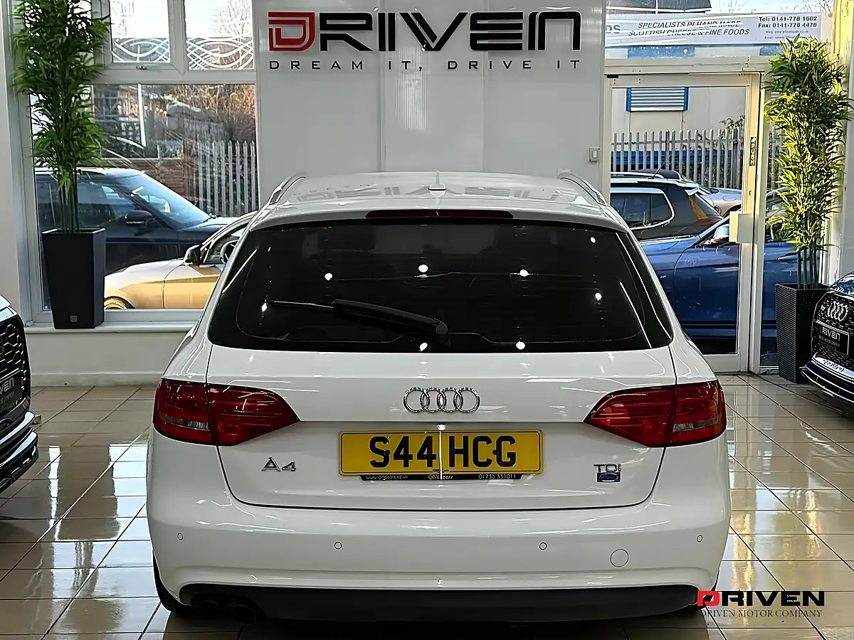 Used 2012 Audi A4 Avant Se Technik Ibis White - Interior and Exterior details 9