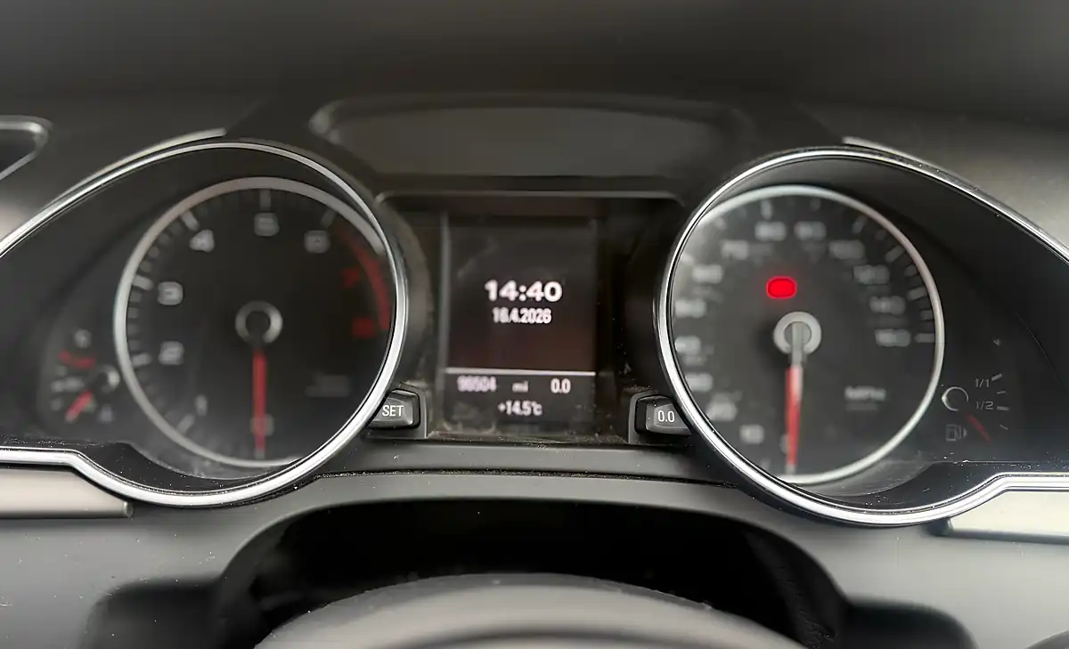 Used 2012 Audi A5 S Line Moonlight Blue Metallic - Interior and Exterior details 10