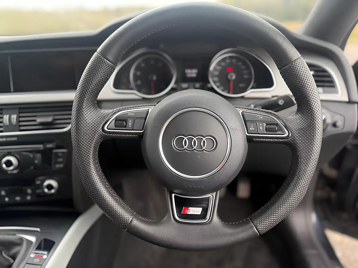 Used 2012 Audi A5 S Line Moonlight Blue Metallic - Interior and Exterior details 17