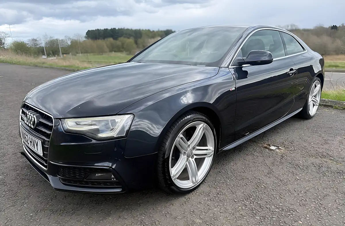 Used 2012 Audi A5 S Line Moonlight Blue Metallic - Interior and Exterior details 4