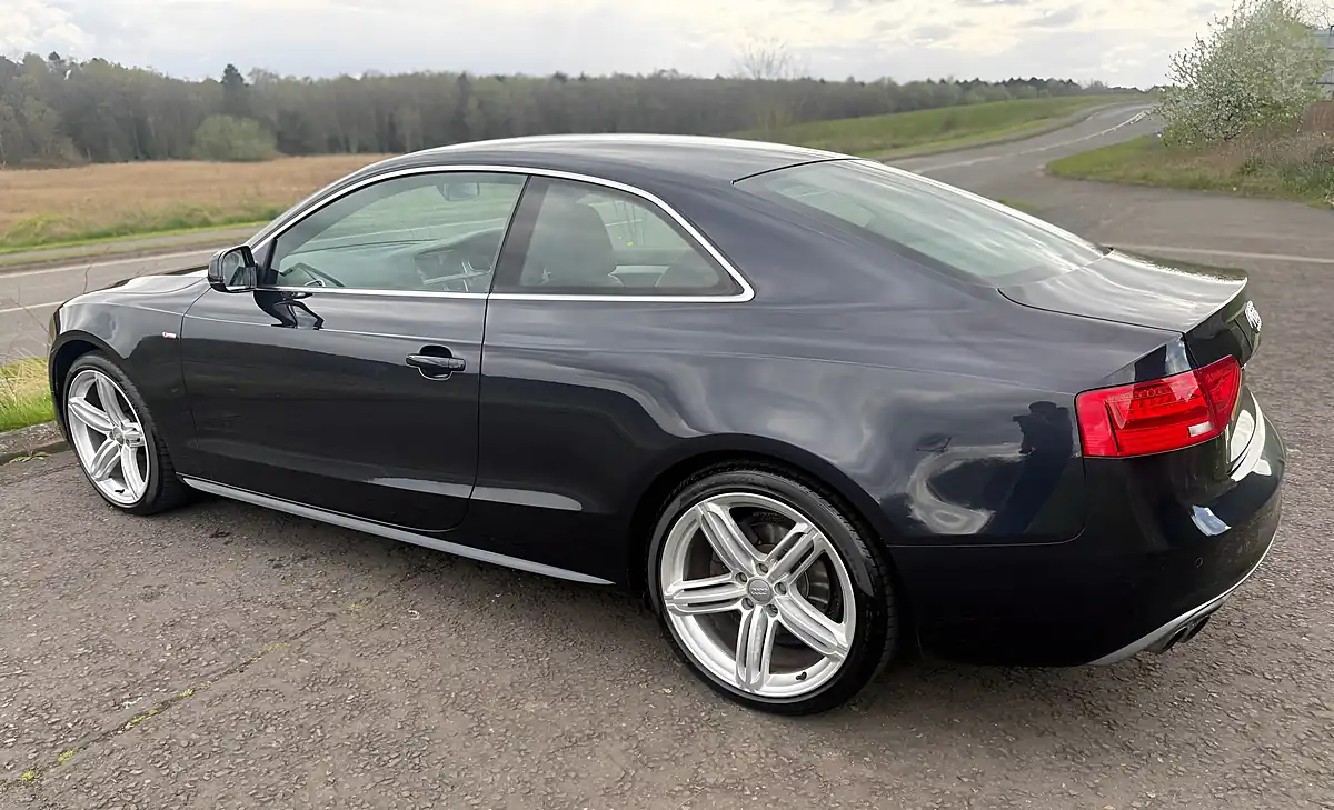 Used 2012 Audi A5 S Line Moonlight Blue Metallic - Interior and Exterior details 5