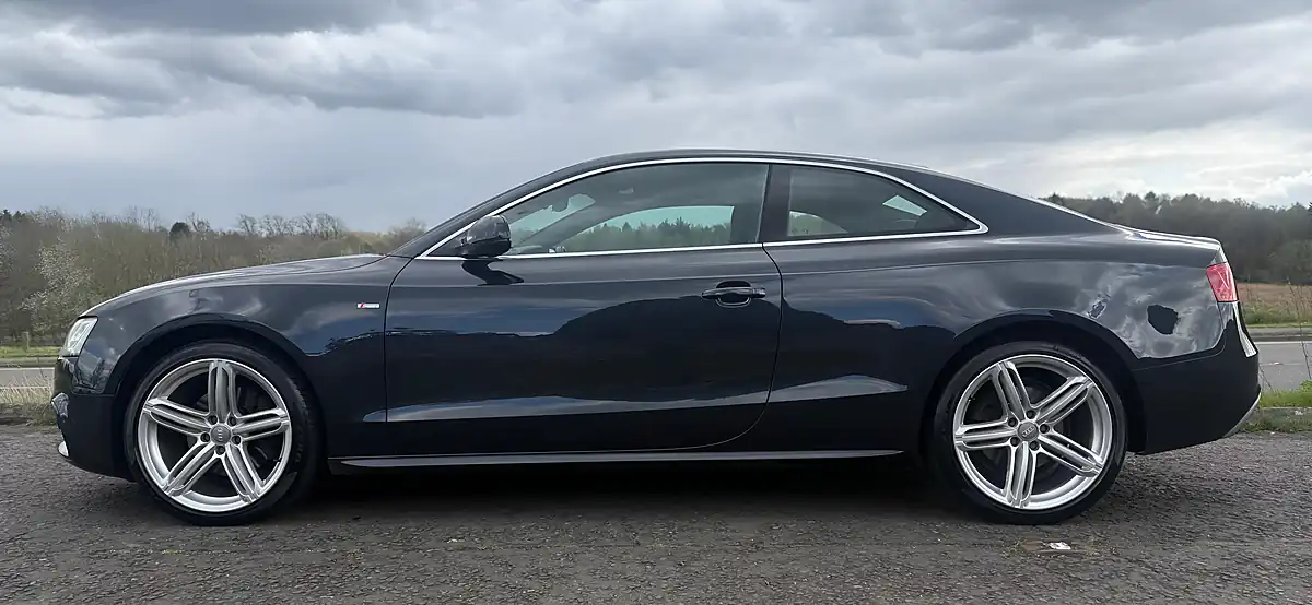 Used 2012 Audi A5 S Line Moonlight Blue Metallic - Interior and Exterior details 8