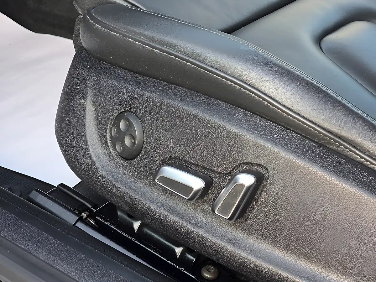 Used 2012 Audi A5 S Line White - Interior and Exterior details 13