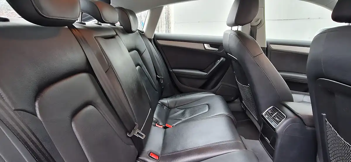 Used 2012 Audi A5 Se White - Interior and Exterior details 16