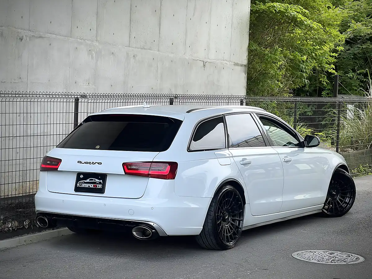Used 2012 Audi A6 Avant Pearl White - Interior and Exterior details 11