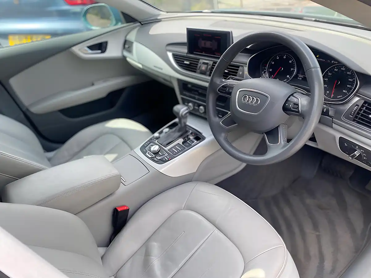 Used 2012 Audi A7 Se Mineral Green - Interior and Exterior details 16