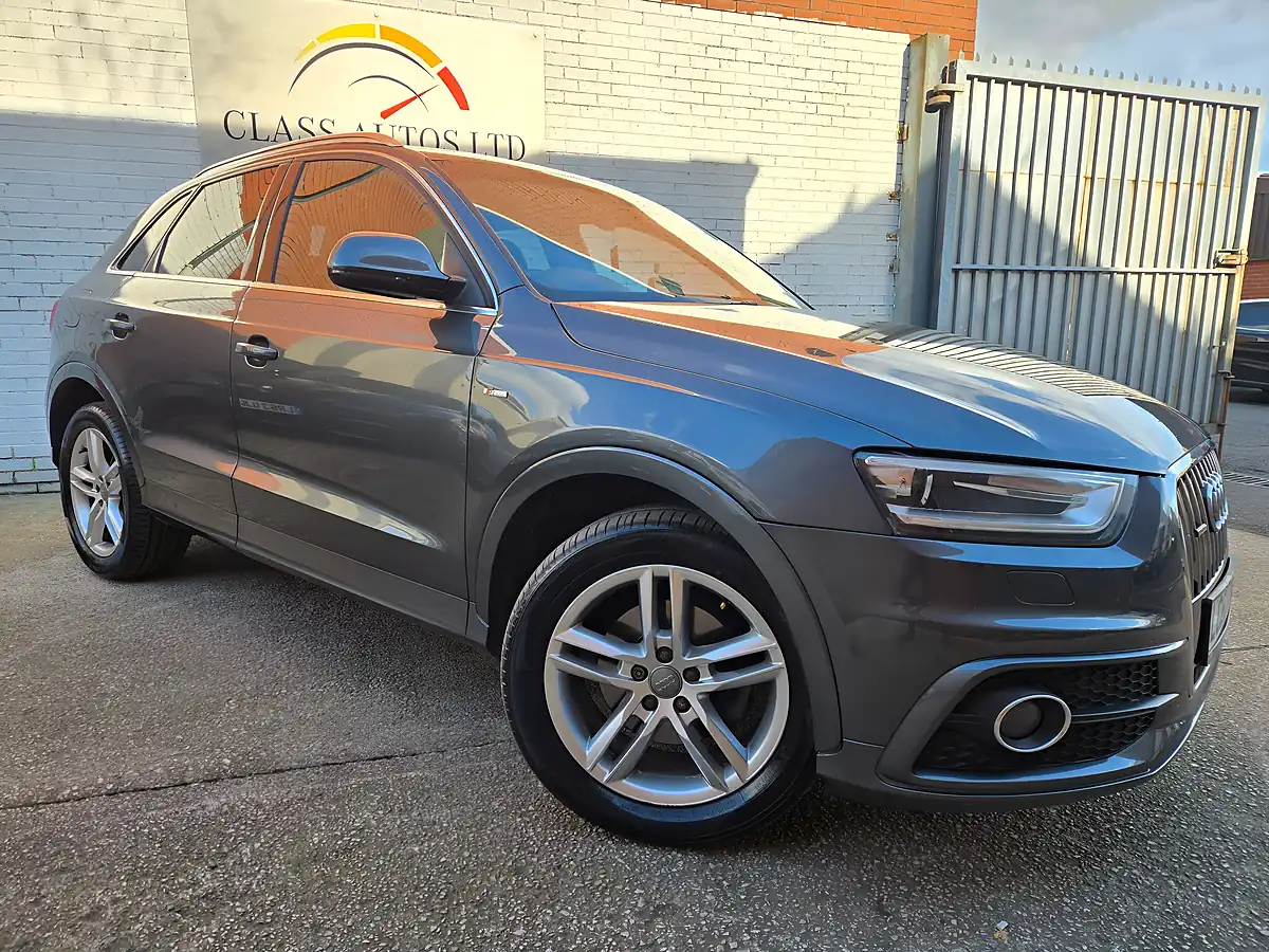 Used 2012 Audi Q3 S Line Grey - Front View