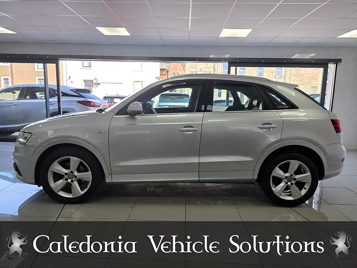 Used 2012 Audi Q3 S Line Silver - Interior and Exterior details 9