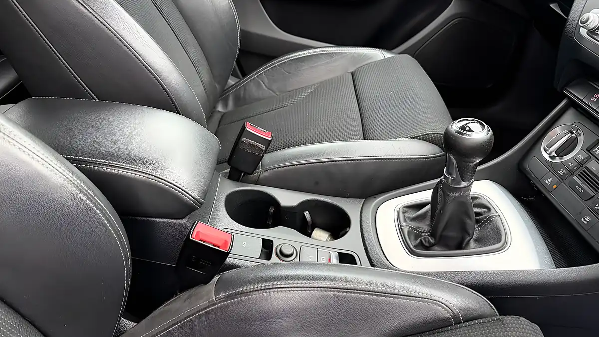 Used 2012 Audi Q3 S Line White - Interior and Exterior details 16