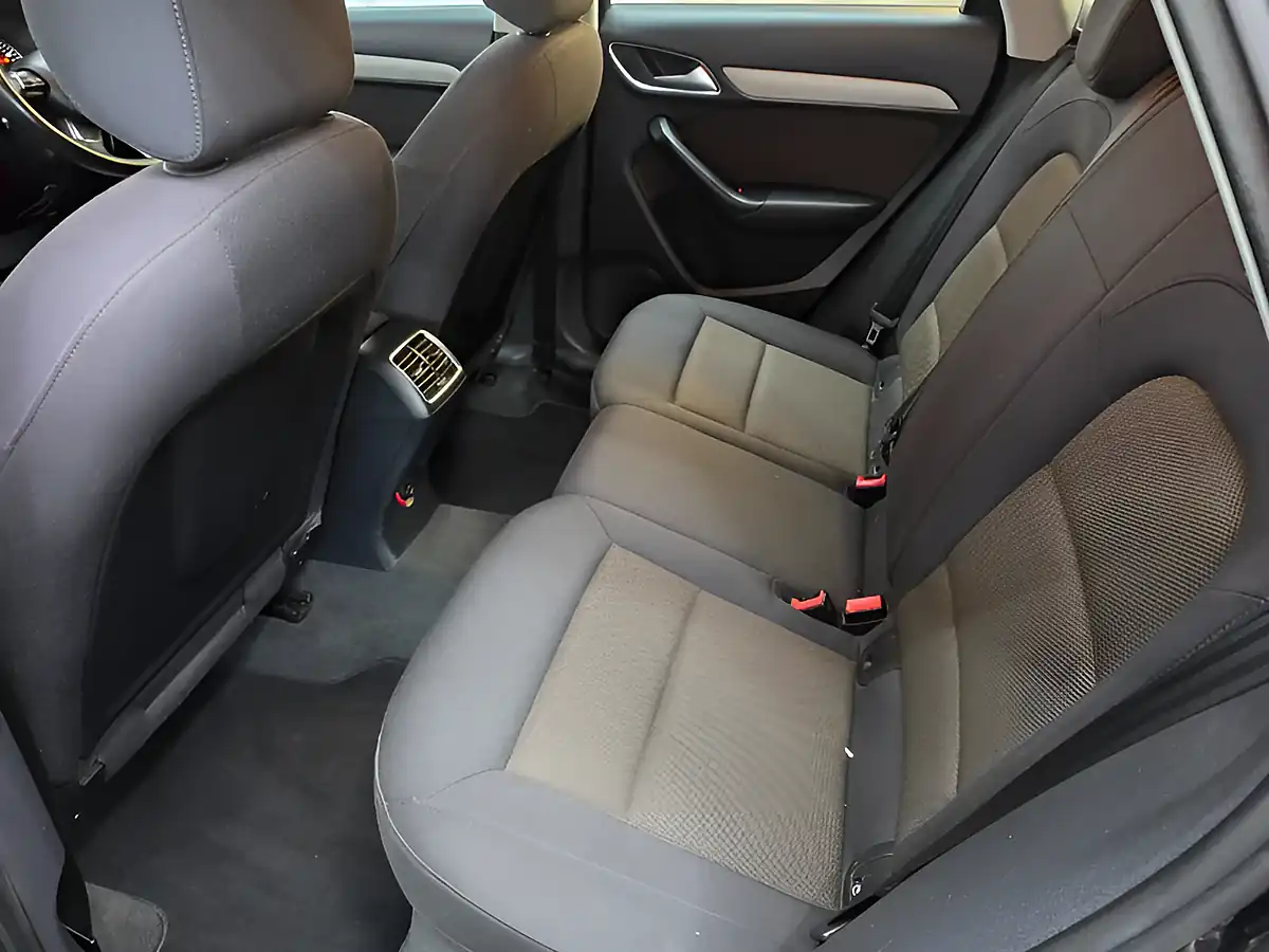Used 2012 Audi Q3 Se Black - Interior and Exterior details 15