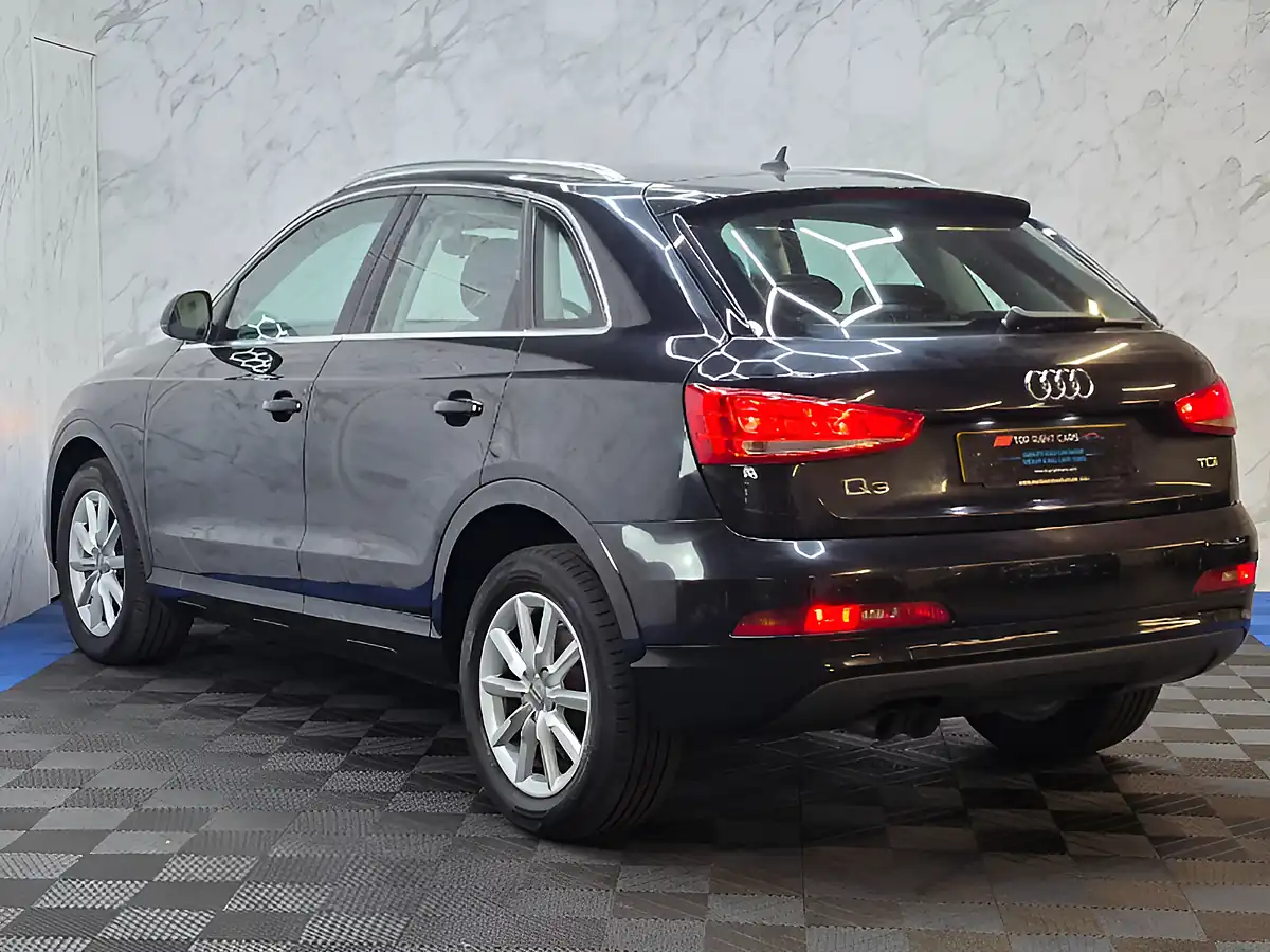 Used 2012 Audi Q3 Se Black - Interior and Exterior details 7