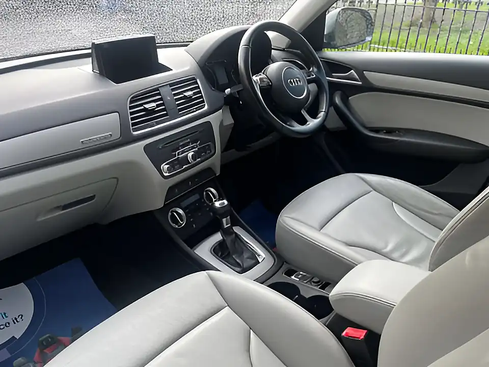 Used 2012 Audi Q3 Se Grey - Interior and Exterior details 14