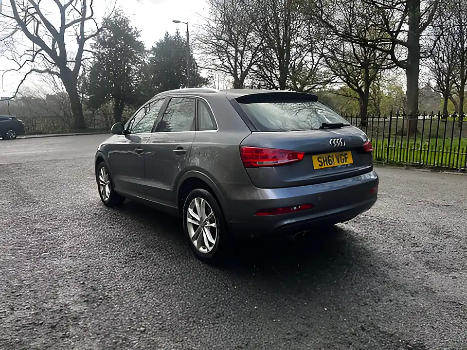 Used 2012 Audi Q3 Se Grey - Interior and Exterior details 3