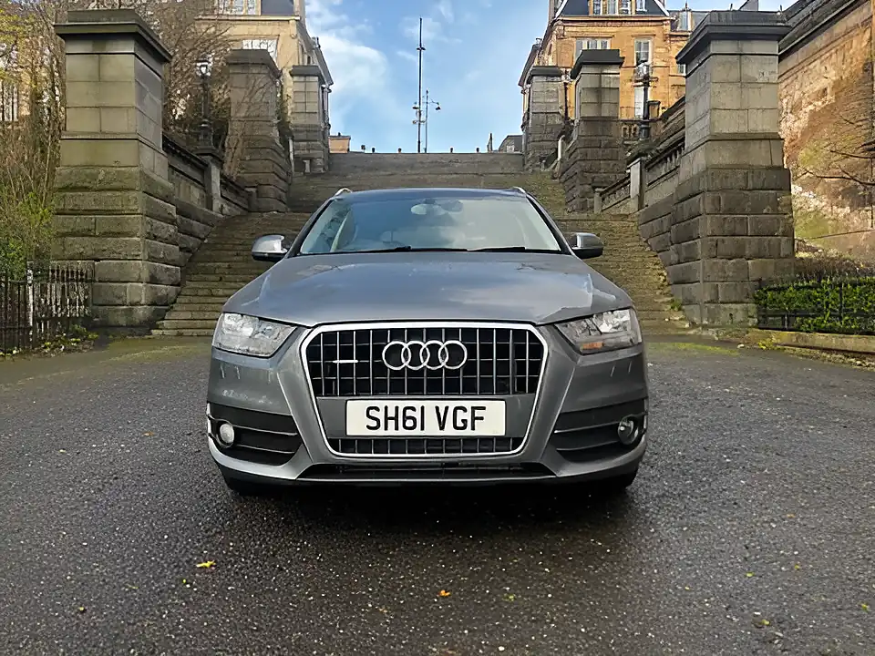 Used 2012 Audi Q3 Se Grey - Interior and Exterior details 4