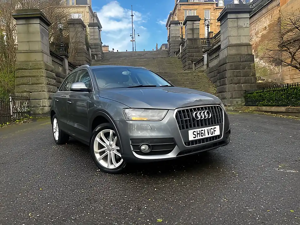 Used 2012 Audi Q3 Se Grey - Interior and Exterior details 5