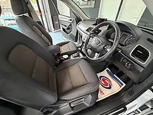 Used 2012 Audi Q3 Se Silver - Interior and Exterior details 10