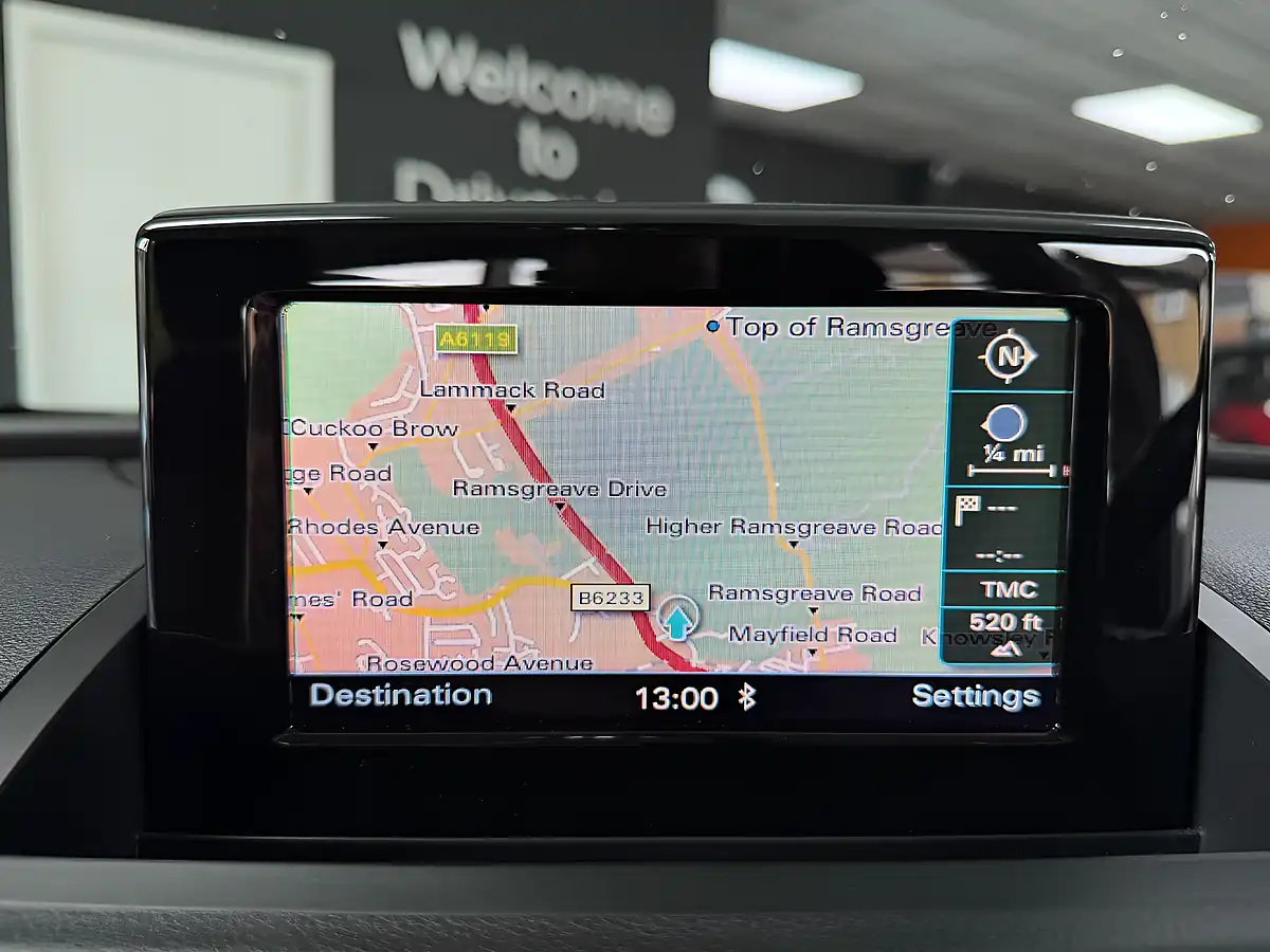 Used 2012 Audi Q3 Se Silver - Interior and Exterior details 13