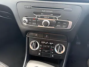 Used 2012 Audi Q3 Se White - Interior and Exterior details 12