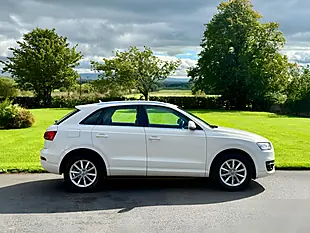 Used 2012 Audi Q3 Se White - Interior and Exterior details 5