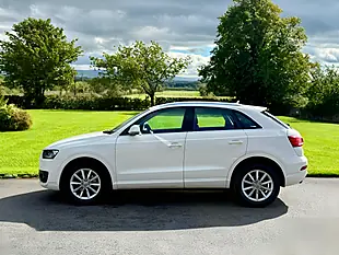 Used 2012 Audi Q3 Se White - Interior and Exterior details 6