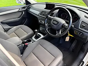 Used 2012 Audi Q3 Se White - Interior and Exterior details 9