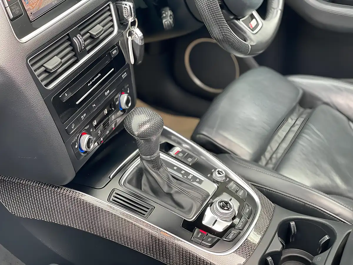Used 2012 Audi Q5 S Line Plus Black - Interior and Exterior details 13