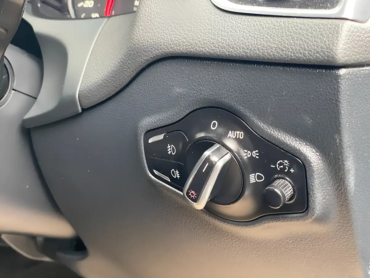 Used 2012 Audi Q5 S Line Plus Black - Interior and Exterior details 18
