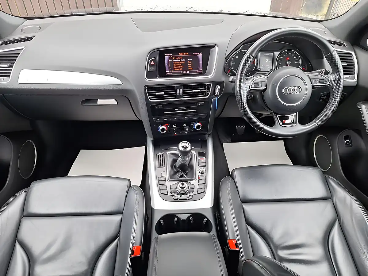Used 2012 Audi Q5 S Line Plus Black - Interior and Exterior details 10
