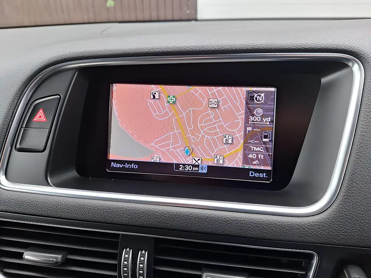 Used 2012 Audi Q5 S Line Plus Black - Interior and Exterior details 17
