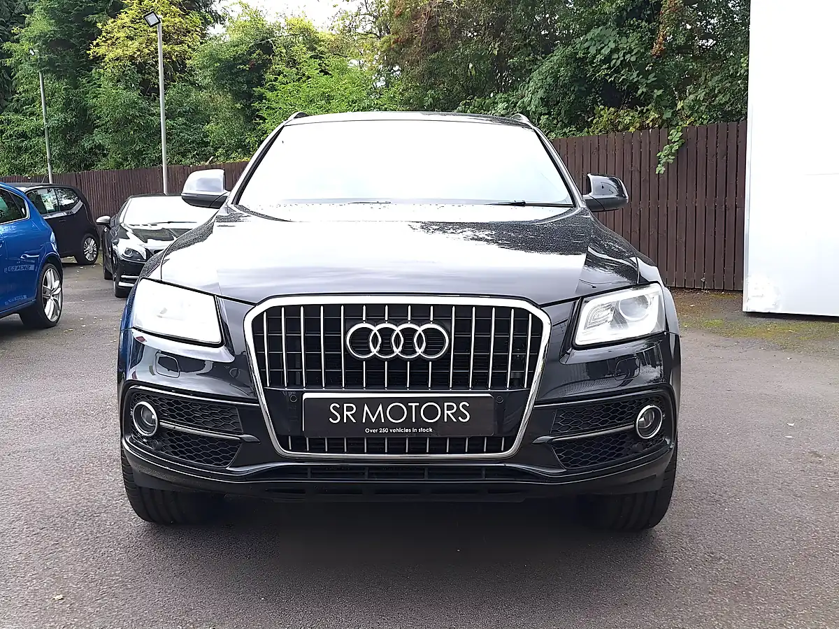 Used 2012 Audi Q5 S Line Plus Black - Interior and Exterior details 2